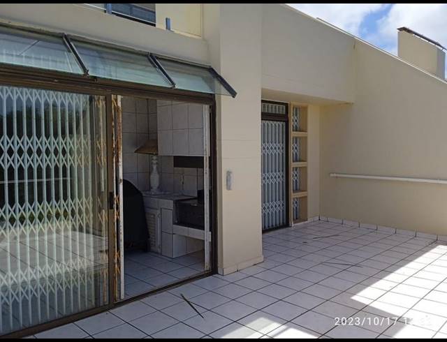 3 BEDROOM APARTMENT FOR SALE IN MANABA BEACH